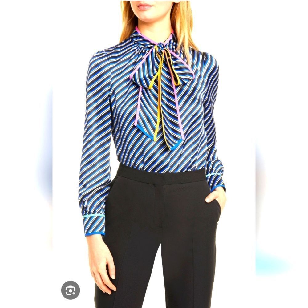 Tory Burch Blue and White Tie Front Long Sleeve Blouse - Picture 3 of 10